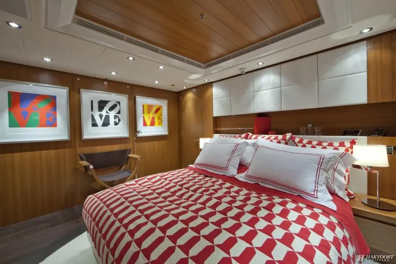 Hendriks – Dekker yacht upholstery