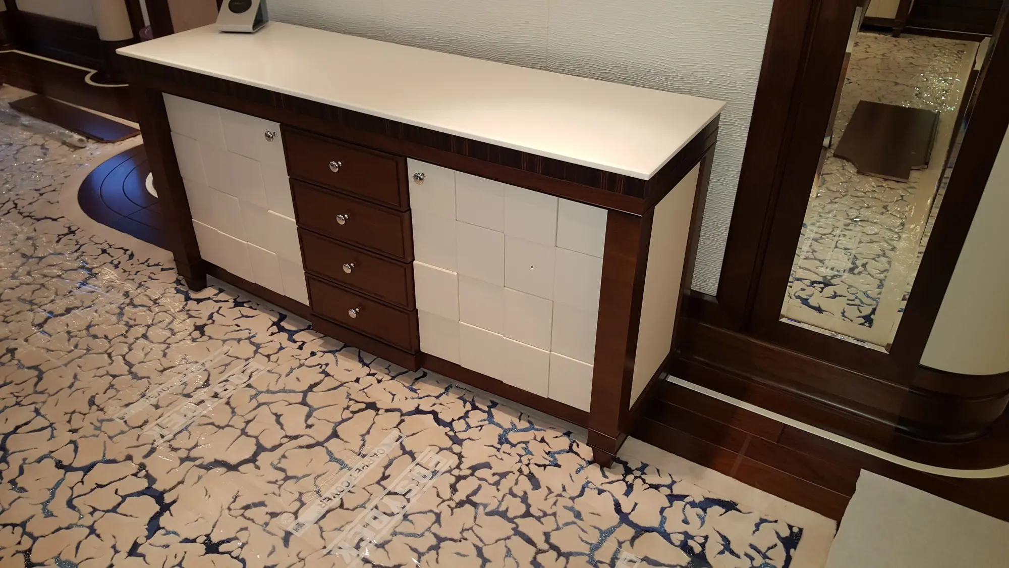 Hendriks – Dekker yacht upholstery