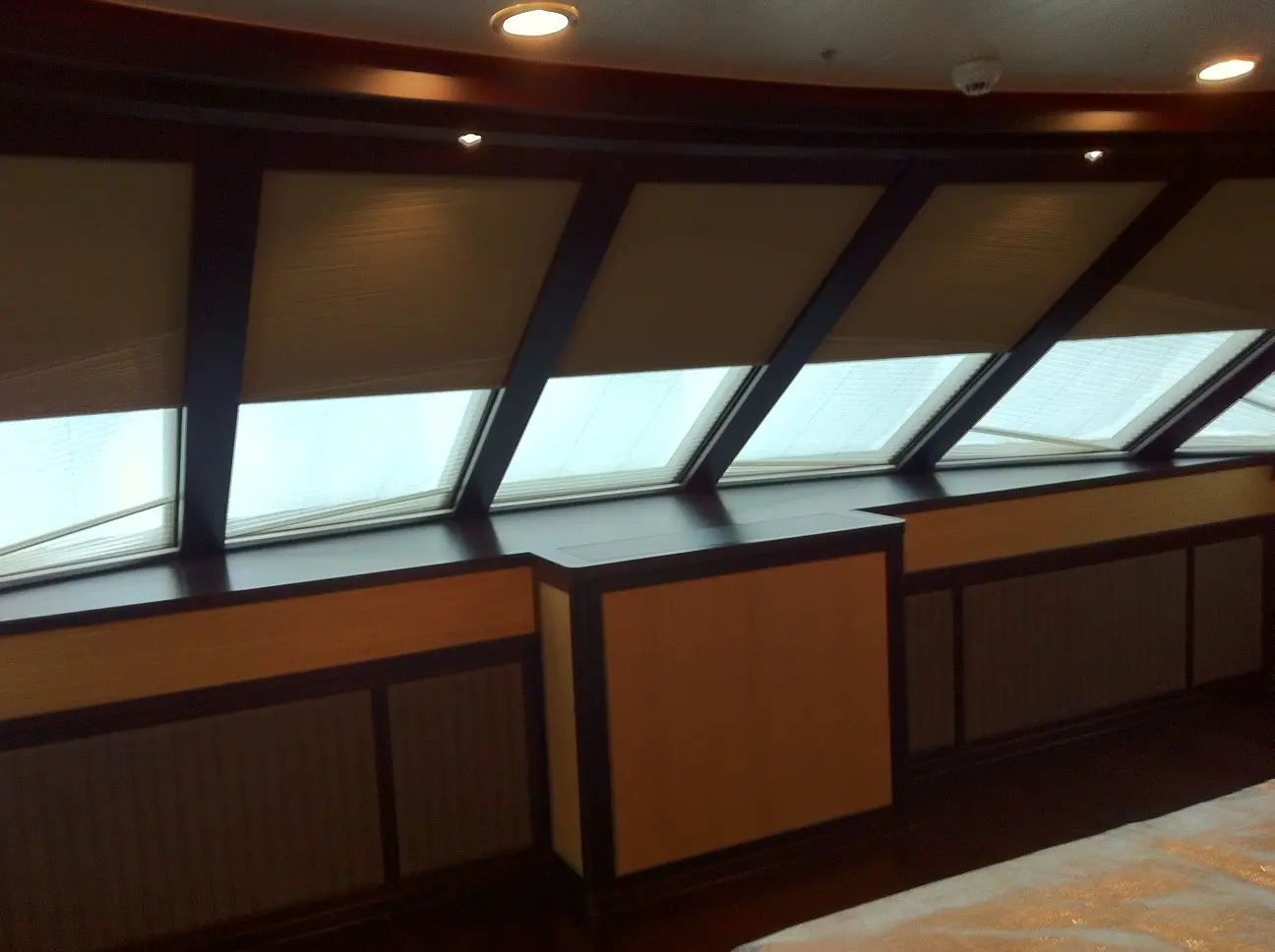 Hendriks – Dekker yacht upholstery