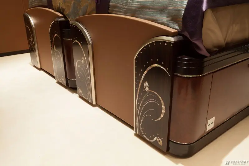 Hendriks – Dekker yacht upholstery